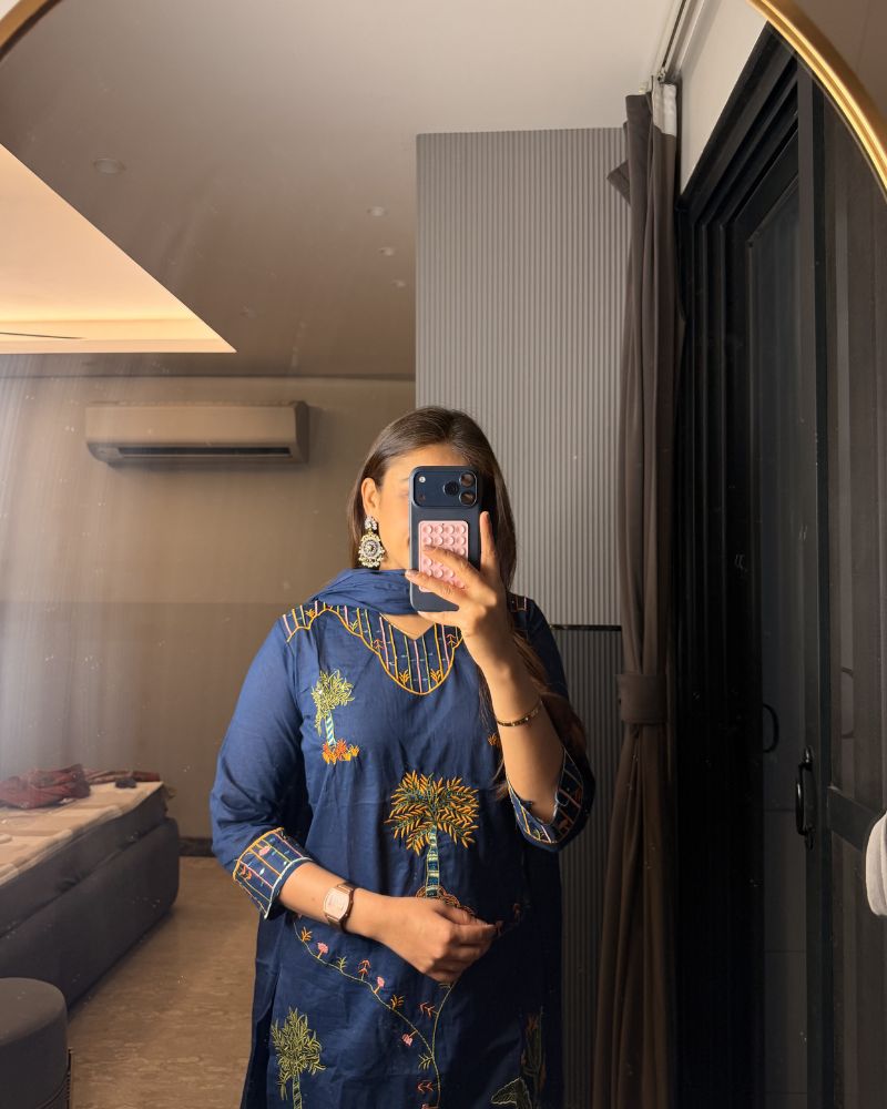 BLUE SUIT WITH FLORAL EMBRDRY