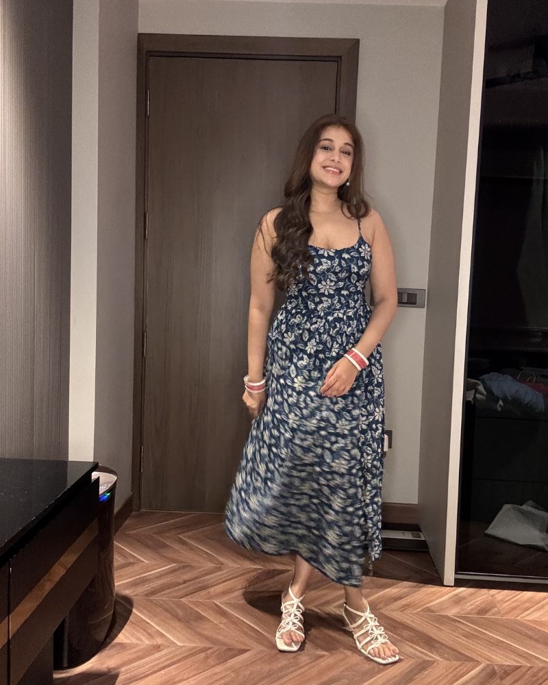 BLUE BACKLESS DRESS