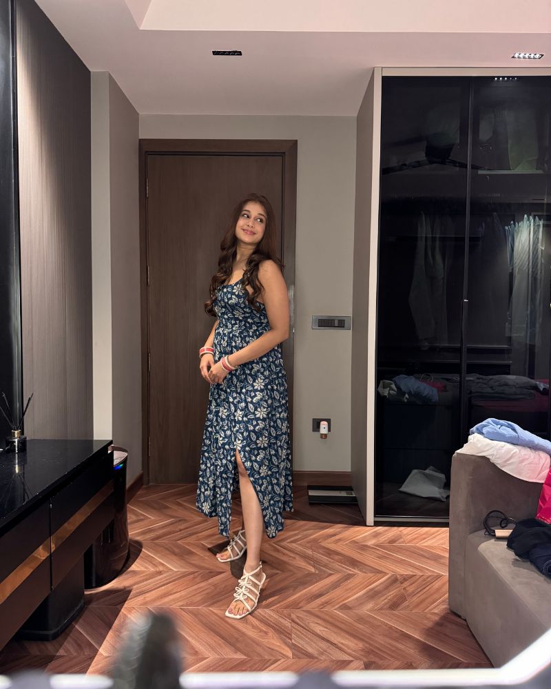 BLUE BACKLESS DRESS