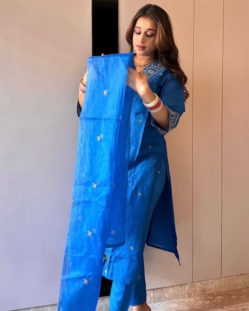 BRIGHT BLUE SUIT SET
