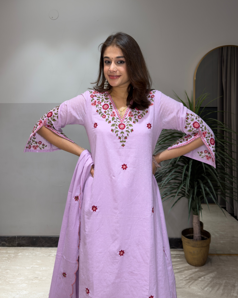 LILAC EMBR SUIT SET