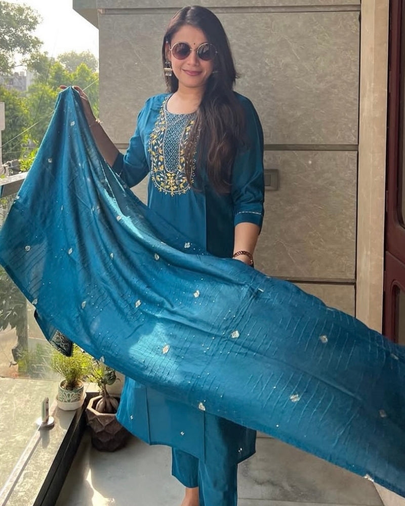 BLUE SILK SUIT