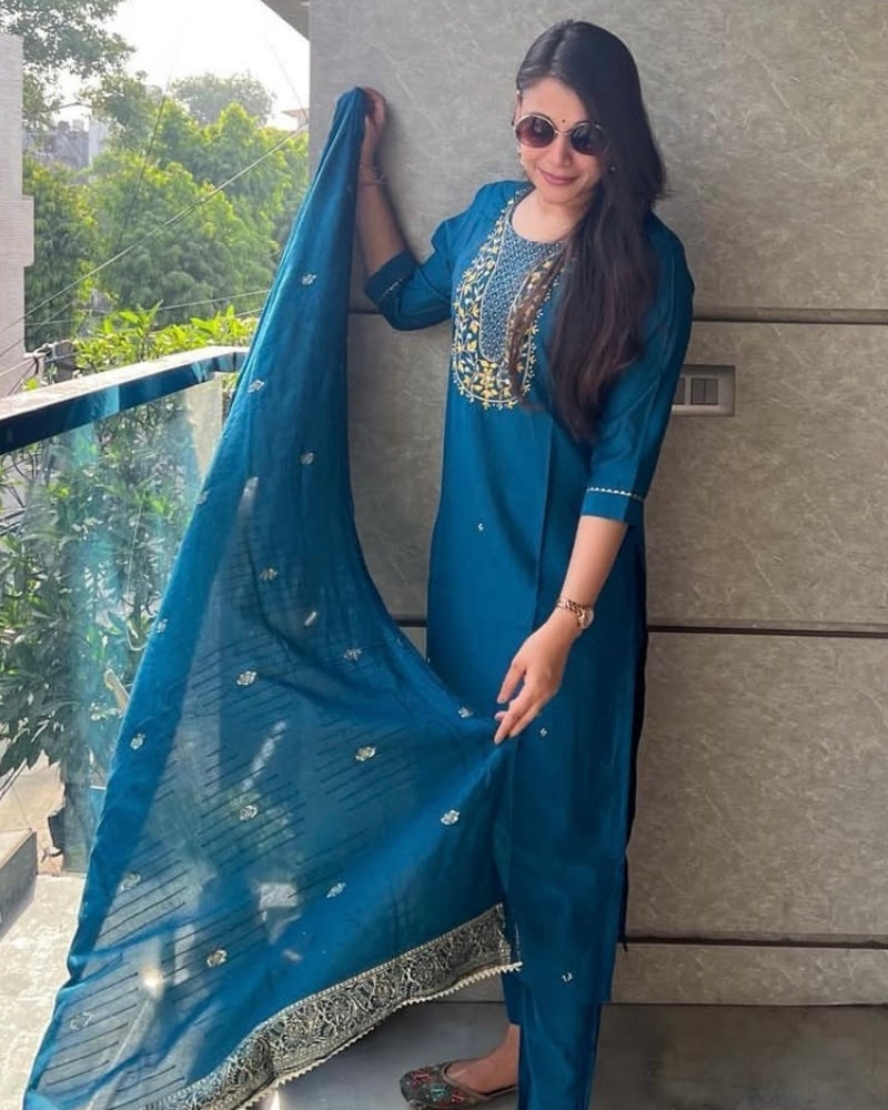 BLUE SILK SUIT
