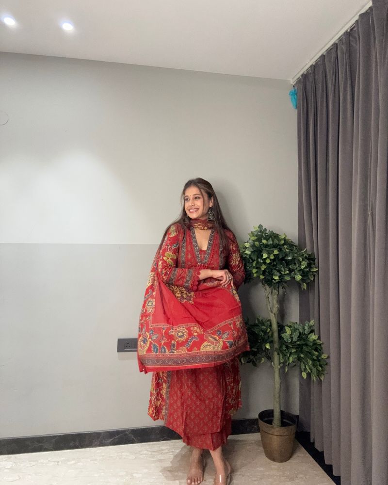 RED PRINTED SUIT SET