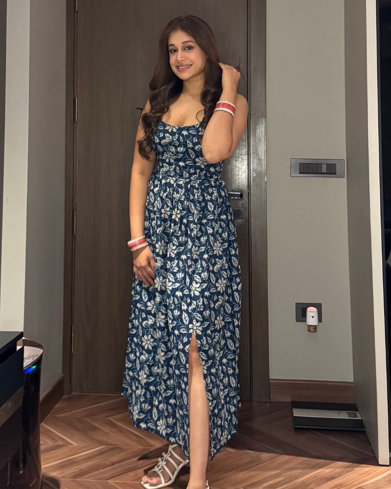BLUE BACKLESS DRESS