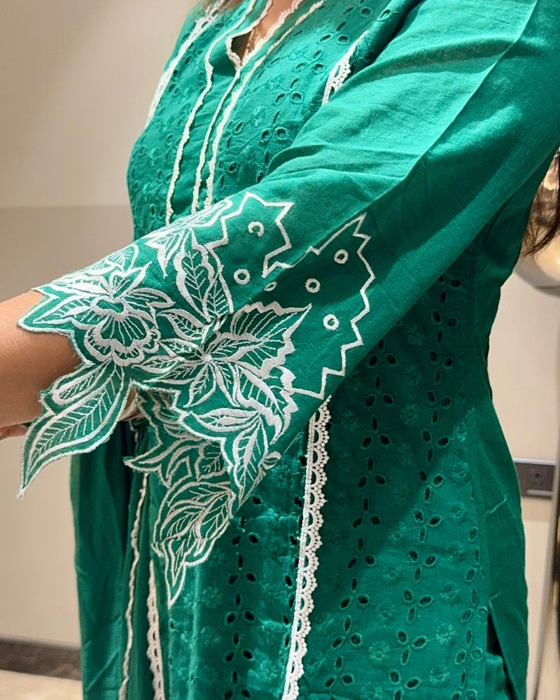 GREEN SCHIFFLI SUIT