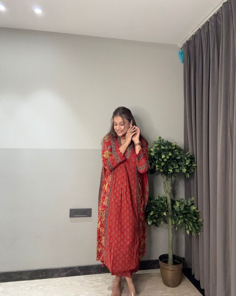 RED PRINTED SUIT SET