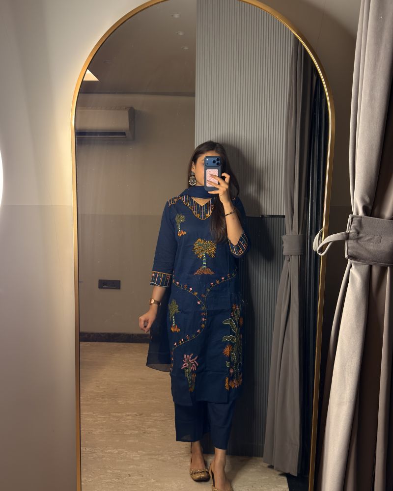 BLUE SUIT WITH FLORAL EMBRDRY