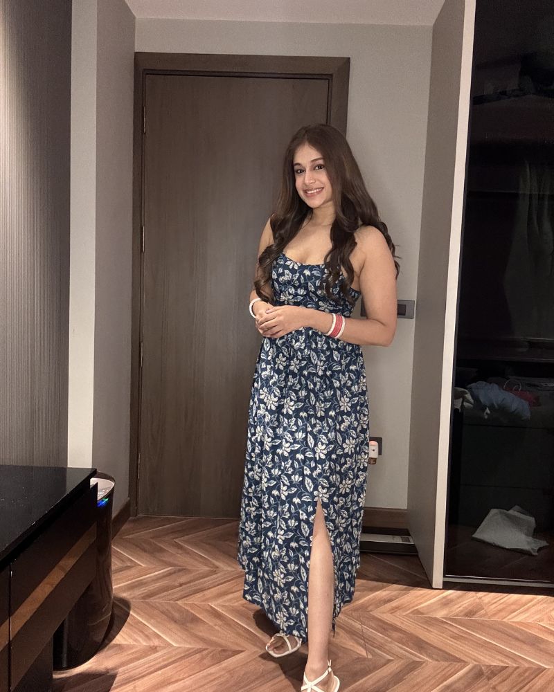 BLUE BACKLESS DRESS