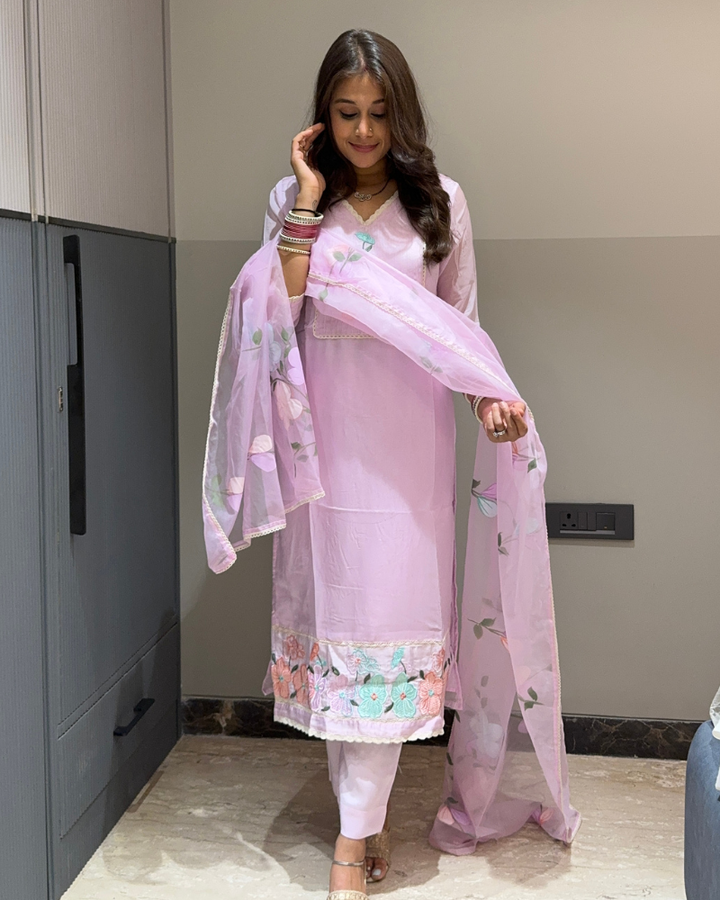 LIGHT PINK SUIT SET