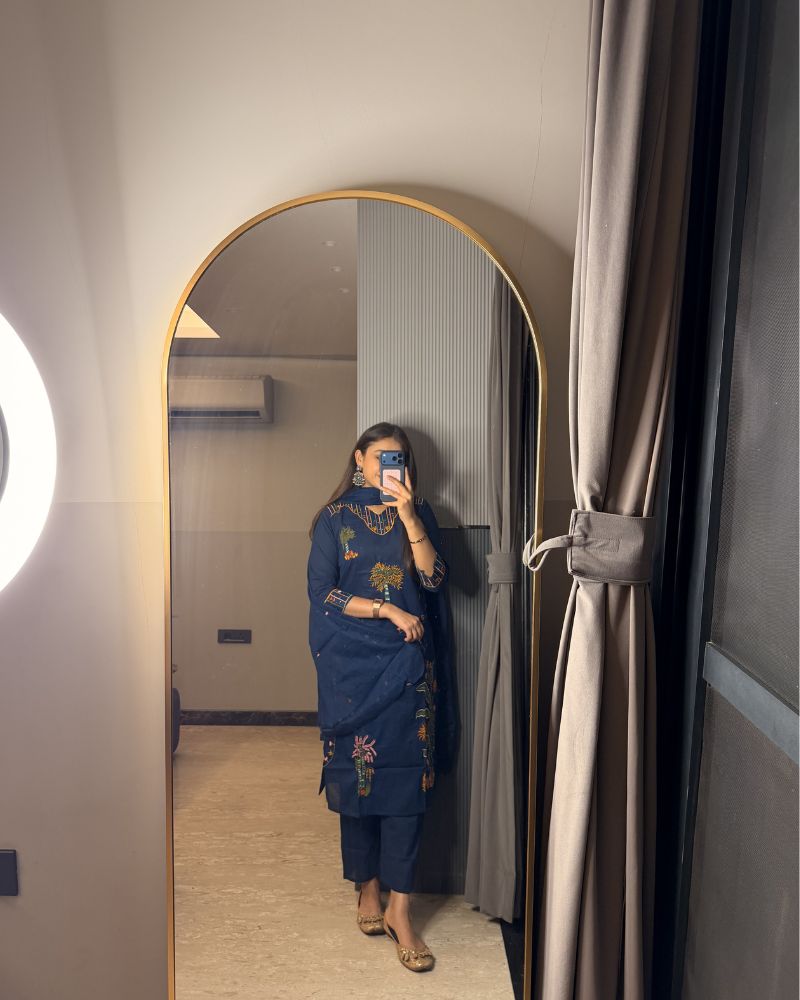 BLUE SUIT WITH FLORAL EMBRDRY