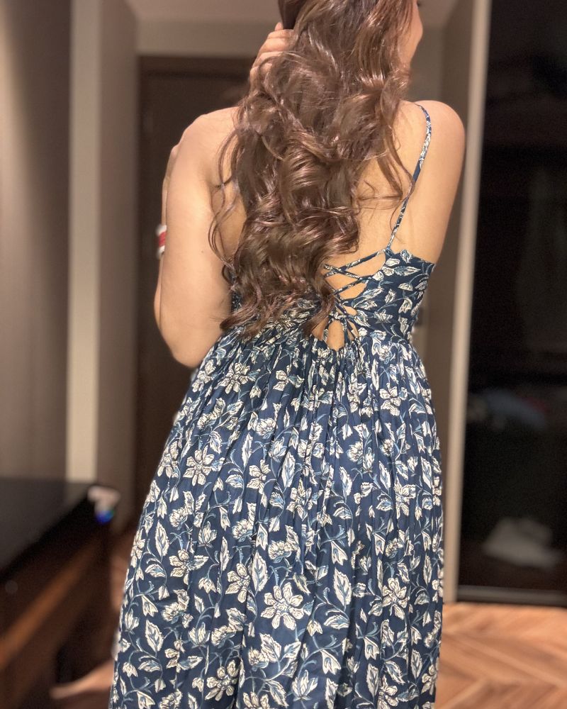 BLUE BACKLESS DRESS
