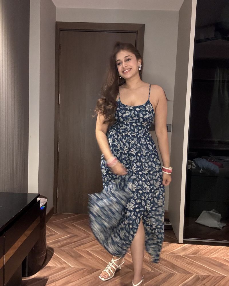 BLUE BACKLESS DRESS
