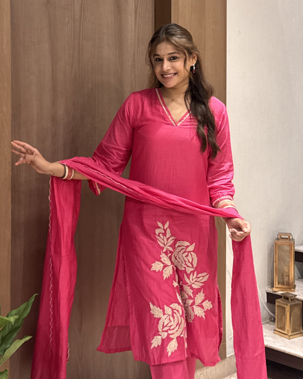 MUL CHANDERI PINK SUIT